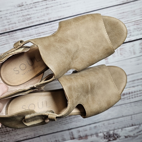 Naturalizer Shoes - Naturalizer sandal heels